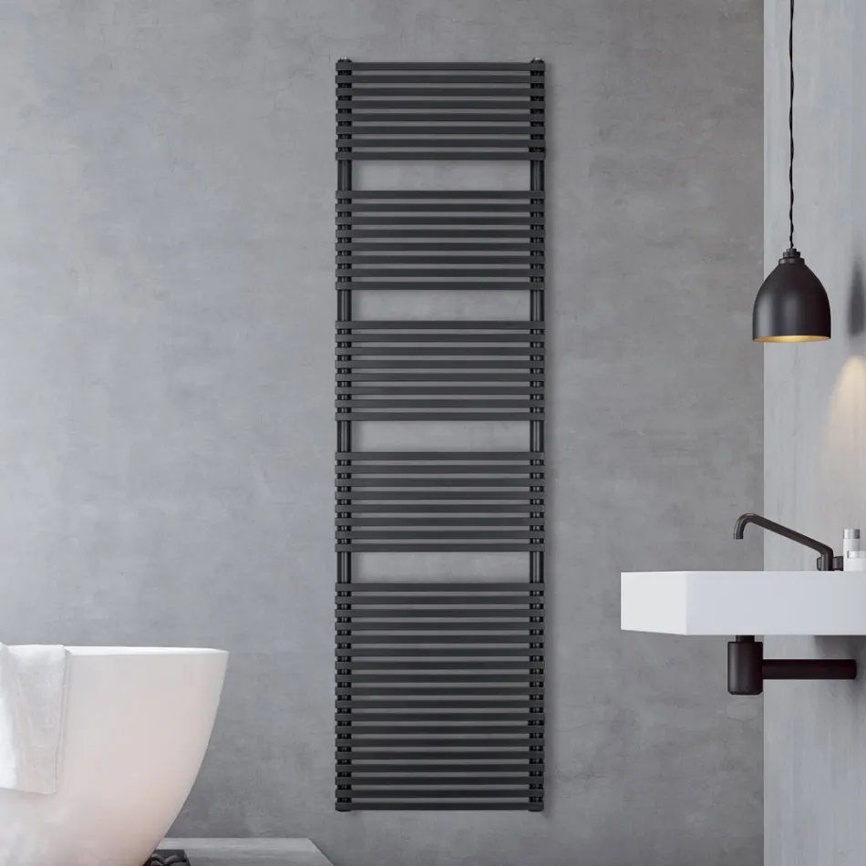 Scaldasalviette Elettrico in Acciaio Finitura Jet Black Made in Italy - Brownies Viadurini