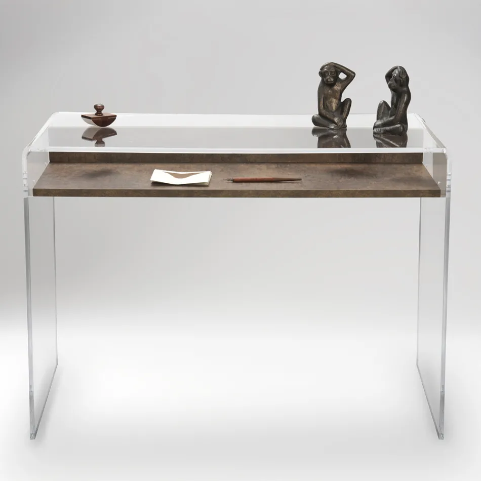 Scrivania in Plexiglass Trasparente con Ripiano in Legno di Design - Carducci Viadurini
