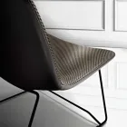 Sedia con Poggiapiedi in Tessuto Vulcano e Gambe in Metallo Made in Italy - Amane Viadurini