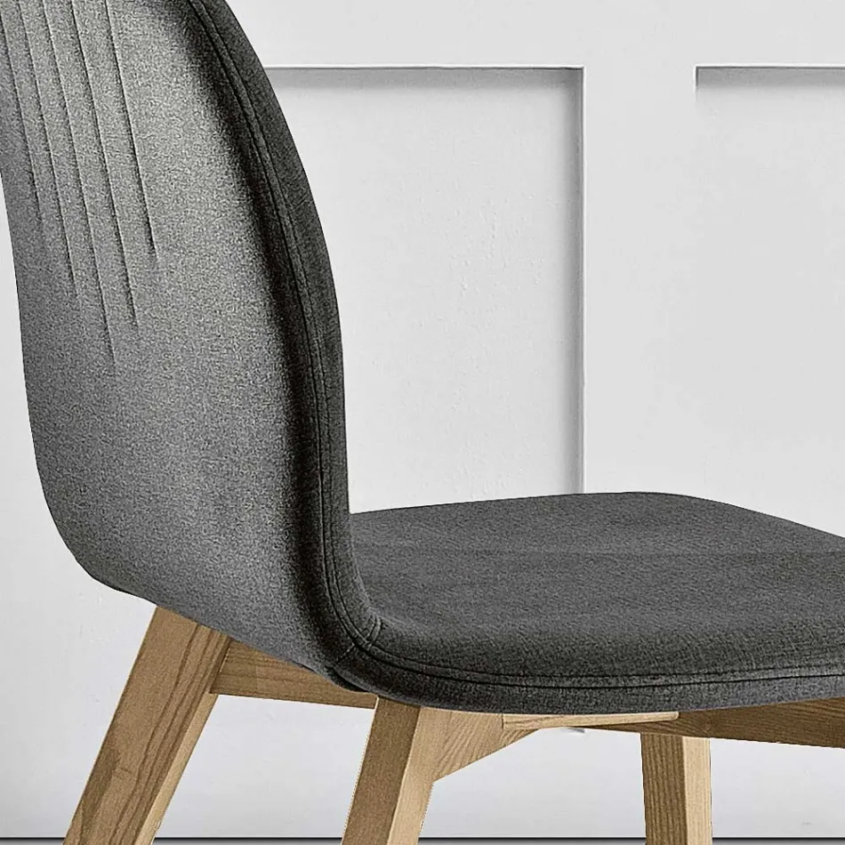 Sedia con Seduta in Monoscocca in Tessuto e Gambe in Legno Made in Italy - Nezoku Viadurini
