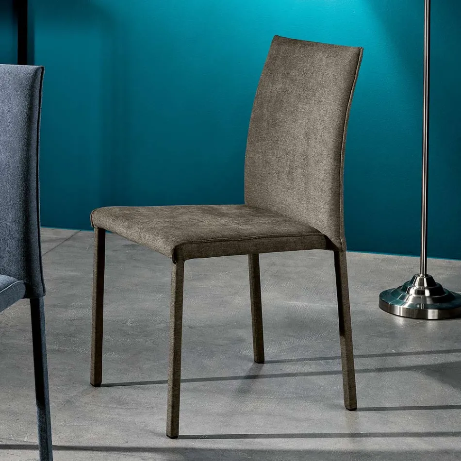 Sedia di design per sala da pranzo in tessuto fatta in Italia, Conny Viadurini
