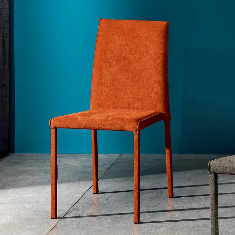 Sedia di design per sala da pranzo in tessuto fatta in Italia, Conny Viadurini