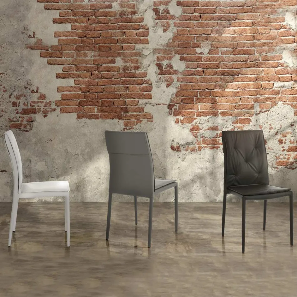 Set di 4 Sedie Rivestite in Pelle Sintetica Diverse Finiture - Uranio Viadurini
