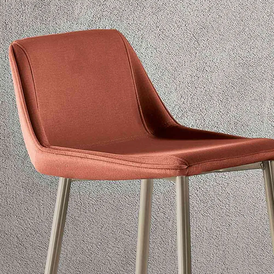 Sgabello con Gambe in Metallo e Seduta Monoscocca in Tessuto Made in Italy - Hinata Viadurini