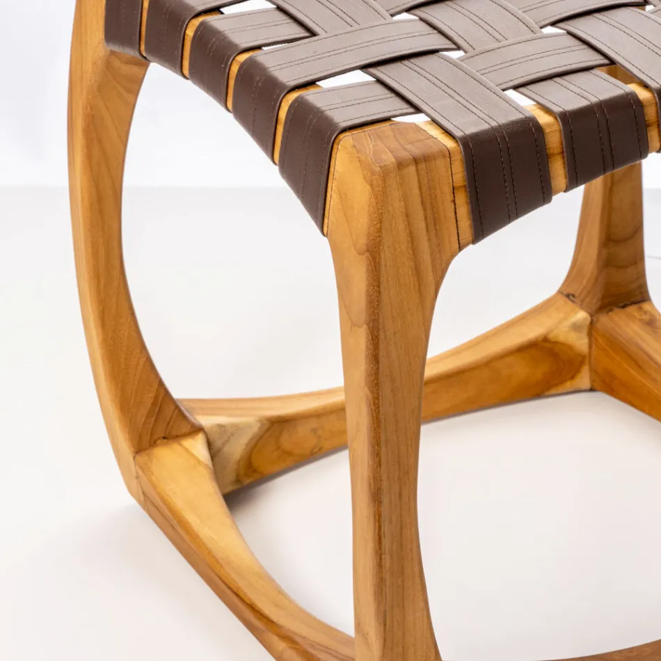 Sgabello da Bagno di Design Realizzato in Teak con Seduta Intrecciata - Yucca Viadurini