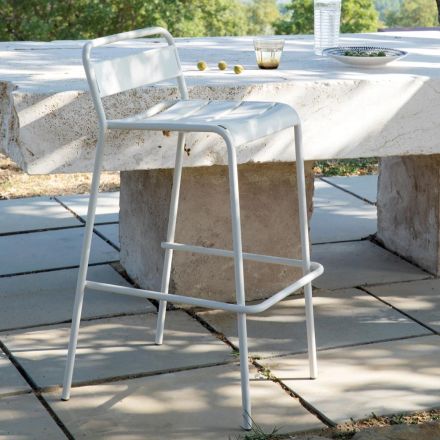 Sgabello da Esterno Impilabile in Metallo Zincato Made in Italy - Amina Viadurini