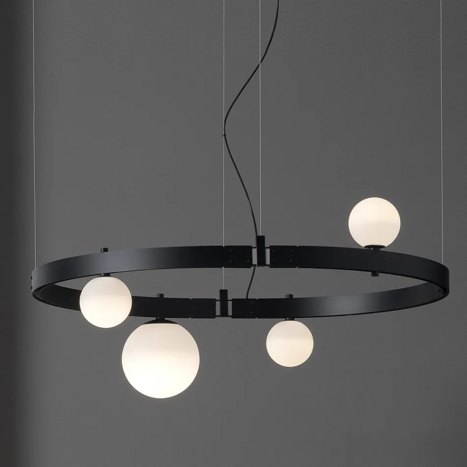 Sospensione di Design Ovale in Alluminio Nero con Sfere e Faretti - Esodo Viadurini