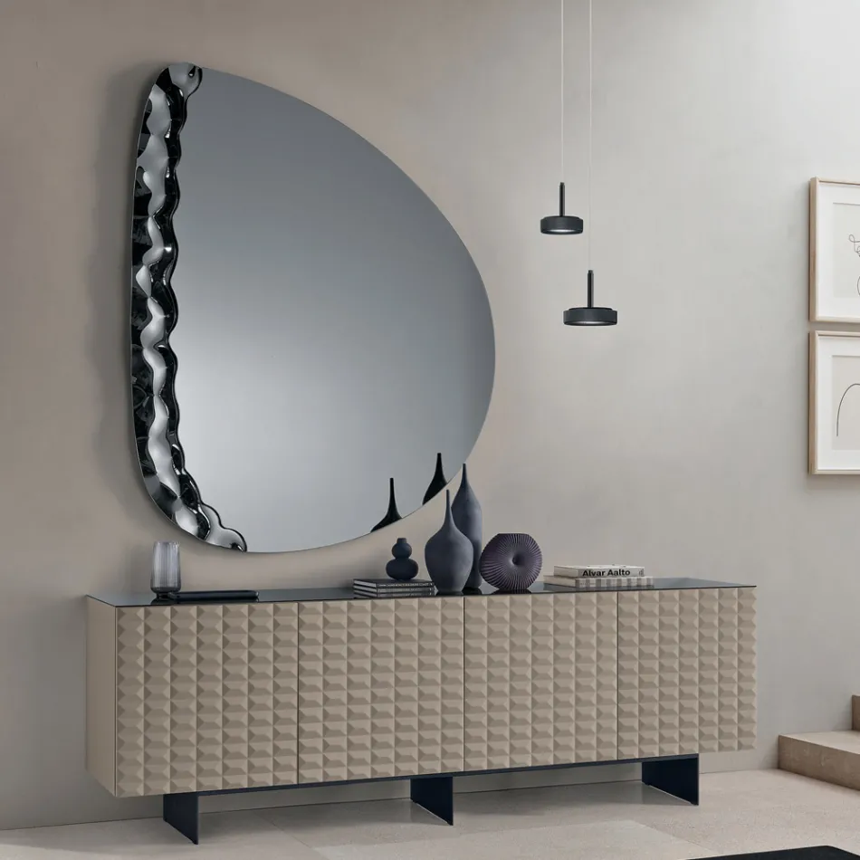 Specchiera Sagomata con Inserto in Vetro Mosso Made in Italy - Amata Viadurini