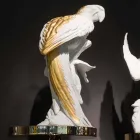 Statuina Artigianale a Forma di Pappagallo in Ceramica Made in Italy - Pagallo Viadurini