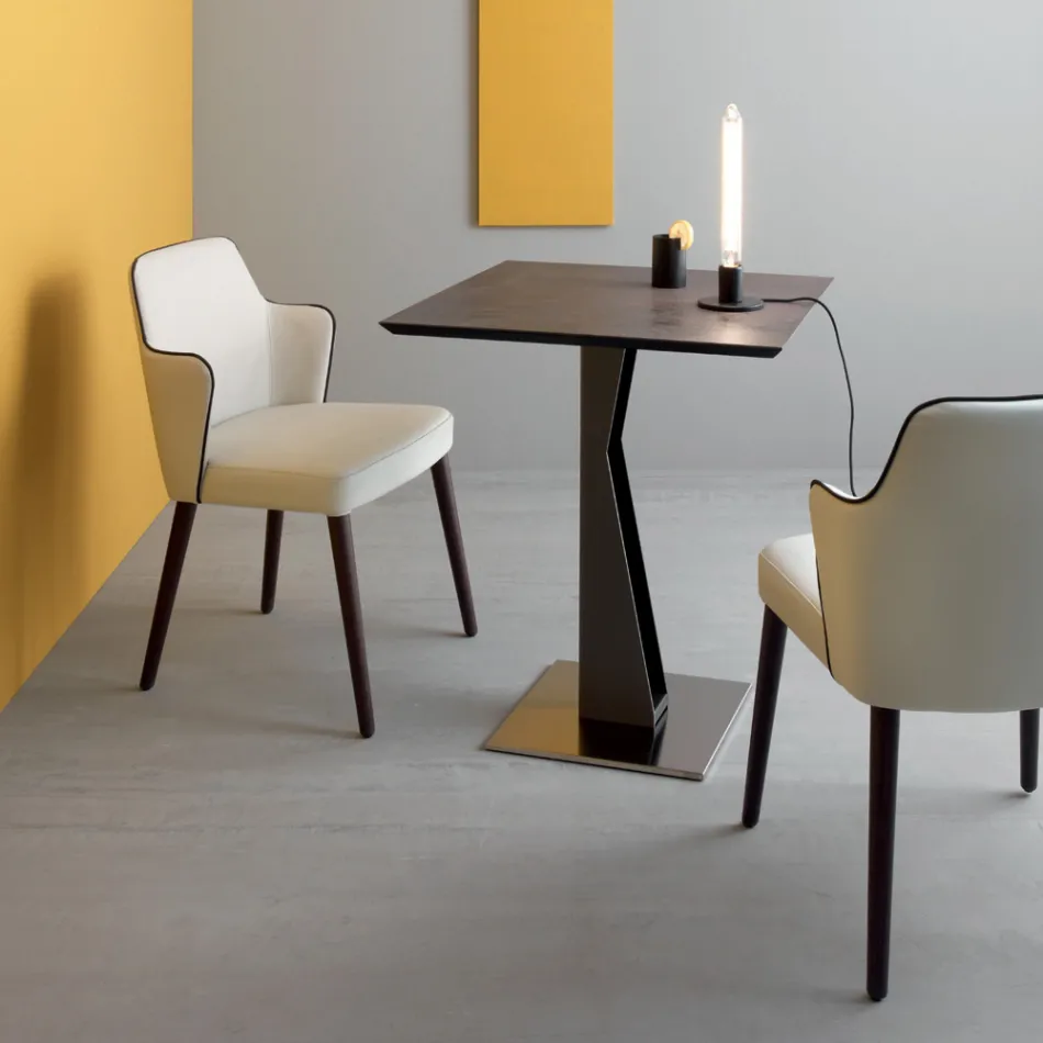 Tavolino Alto Quadrato in Metallo Inclinato e Piano Ceramica Opaca - Coriko Viadurini