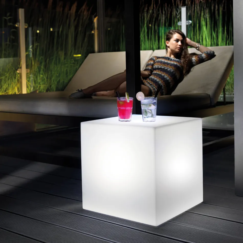 Tavolino da Esterno Luminoso in Polietilene Perla Made in Italy - Derti Viadurini
