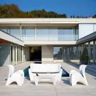 Tavolino da Esterno o Interno con Spumantiera, Design 2 Pezzi - Lily by Myyour Viadurini