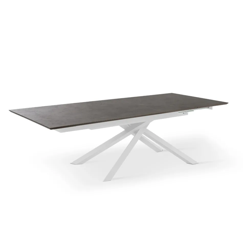 Tavolo Allungabile a 270 cm con Piano in HPL e Base in Alluminio - Cerca Viadurini