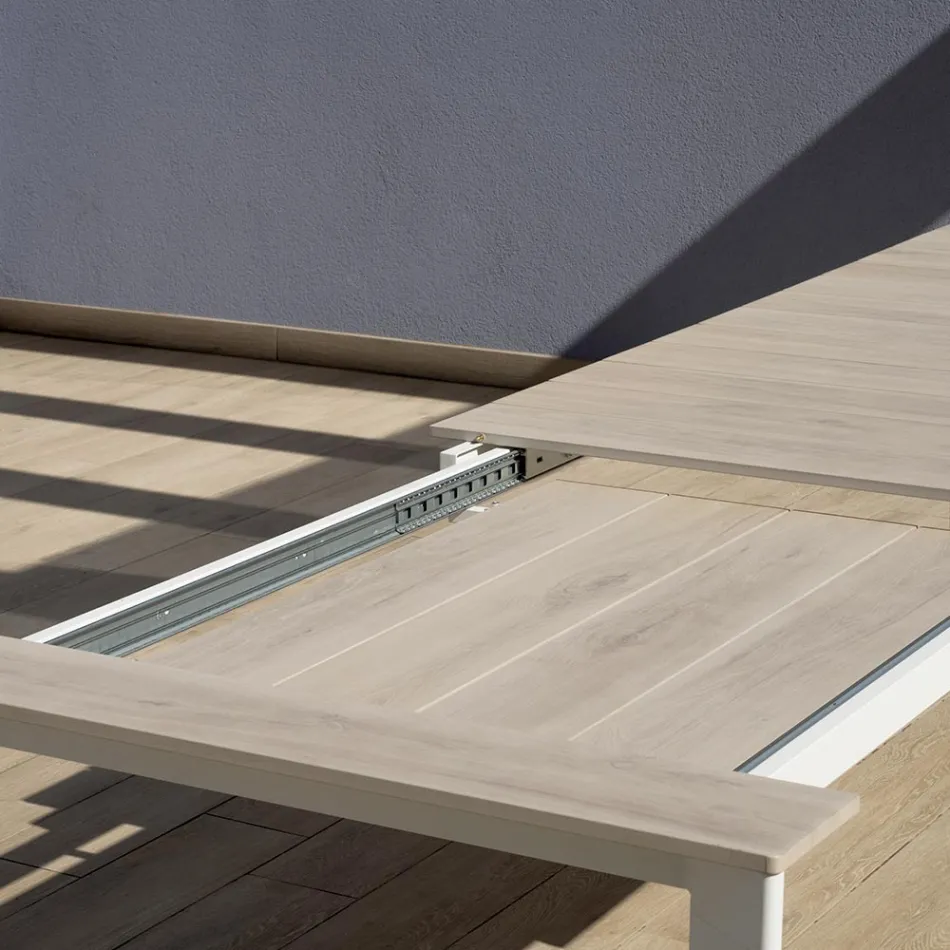 Tavolo Allungabile a 276 cm con in Alluminio Effetto Legno - Ovara Viadurini