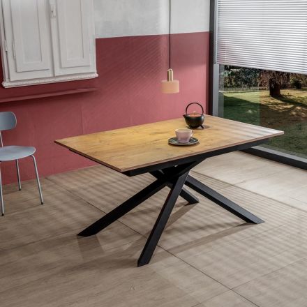 Tavolo Allungabile fino a 190 cm in Metallo e Piano in Melaminico - Lavanda Viadurini