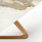 Tavolo con Base in Legno e Piano in Ceramica Calacatta Hermitage - Infinity Viadurini