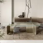 Tavolo con Piano Sagomato in Vetro e Base in Metallo Curvato - Piacere Viadurini
