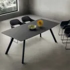 Tavolo Cucina in Fenix Stratificato e Alluminio Nero Made in Italy - Lingotto Viadurini