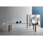 Tavolo Cucina in Vetro Extrachiaro con Gambe in Legno Made in Italy - Super Viadurini