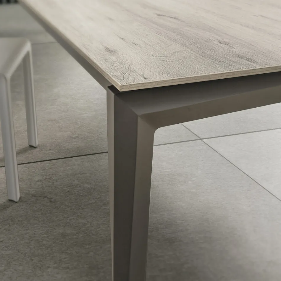 Tavolo da Cucina Allungabile Fino a 240 cm in Hpl Made in Italy - Fantastic Viadurini