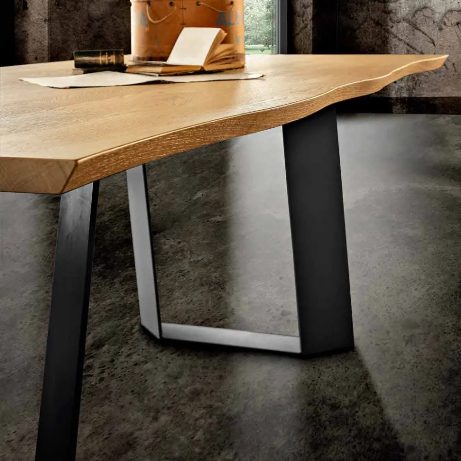 Tavolo da cucina in legno massellato e metallo made in Italy, Flora Viadurini