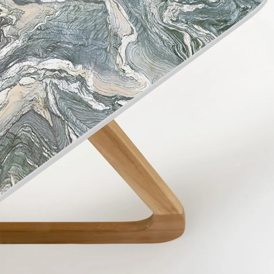 Tavolo da Esterno con Base in Legno e Piano in Ceramica Iconic Ciprus - Infinity Viadurini