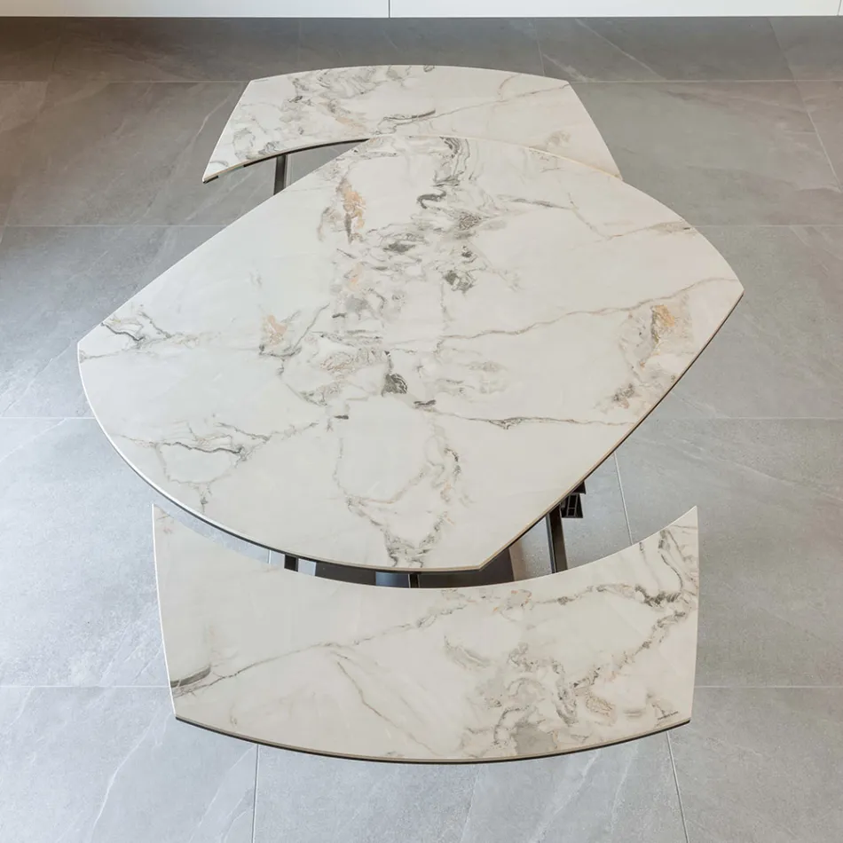 Tavolo da Pranzo Allungabile in Ceramica e Base Metallo - Indira Viadurini