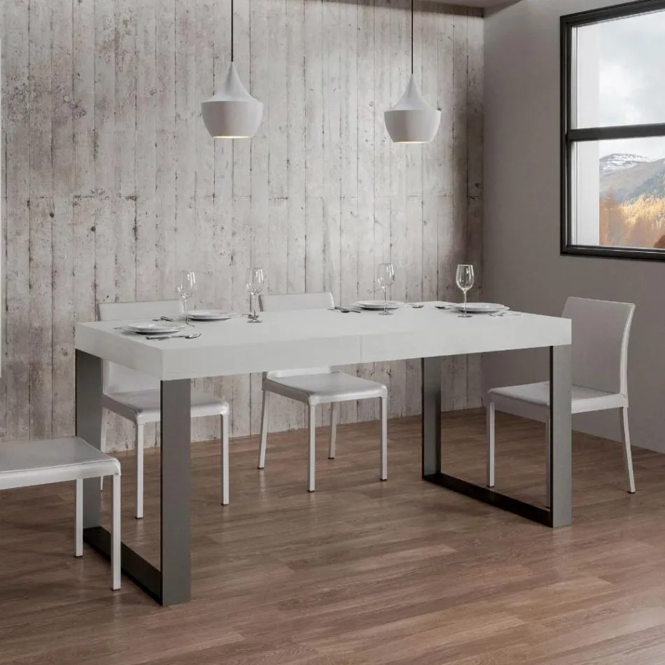 Tavolo da Pranzo Allungabile in Legno Nobilitato e Ferro Made in Italy - Badesi Viadurini