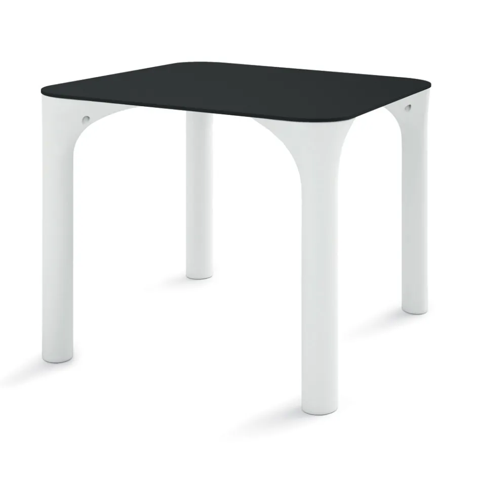 Tavolo da Pranzo in Hpl con Gambe in Polietilene Made in Italy - Glen Viadurini