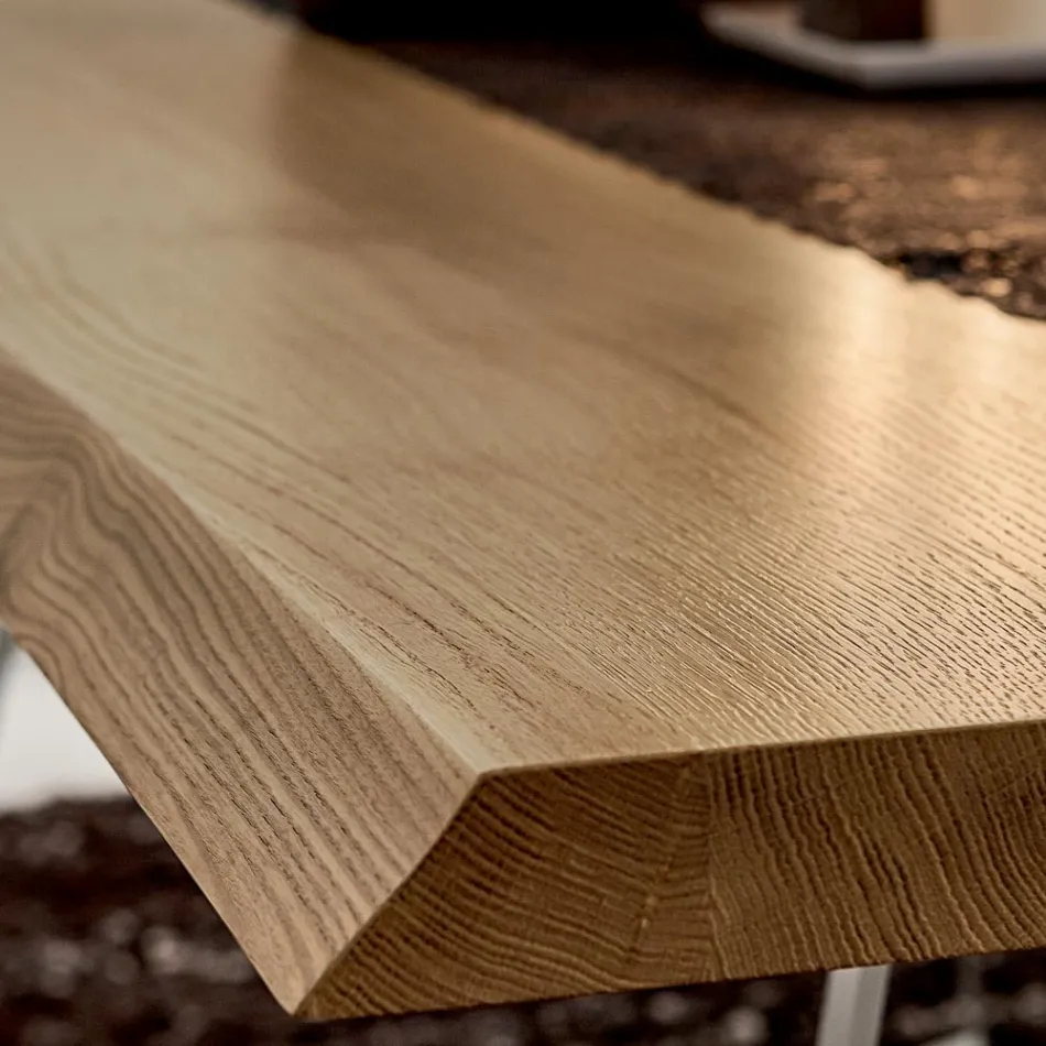 Tavolo da Pranzo in Legno e Alluminio Made in Italy, Pregiato - Lingotto Viadurini