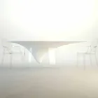 Tavolo di design con base in cristallo prodotto in Italia, Teggiano Viadurini