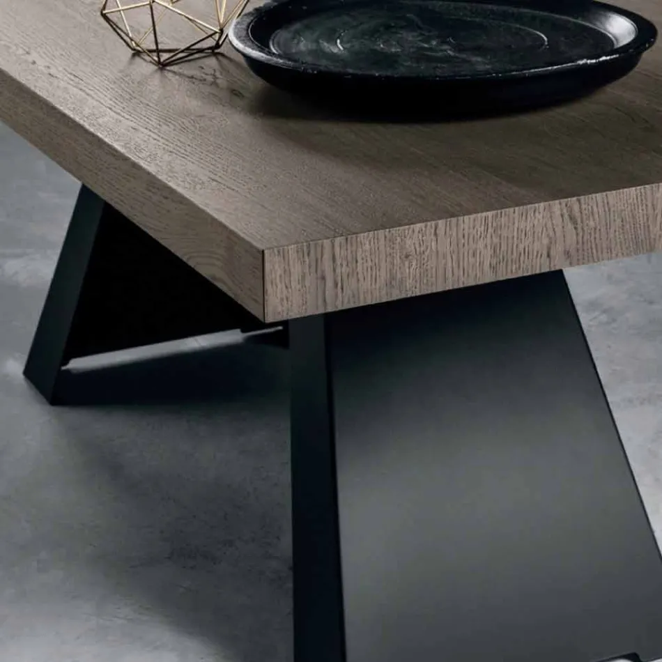 Tavolo in legno rovere nodato moderno prodotto in Italia Zerba Viadurini