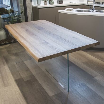 Tavolo Placcato Rovere Massello e Base in Cristallo Made in Italy - Noelia Viadurini