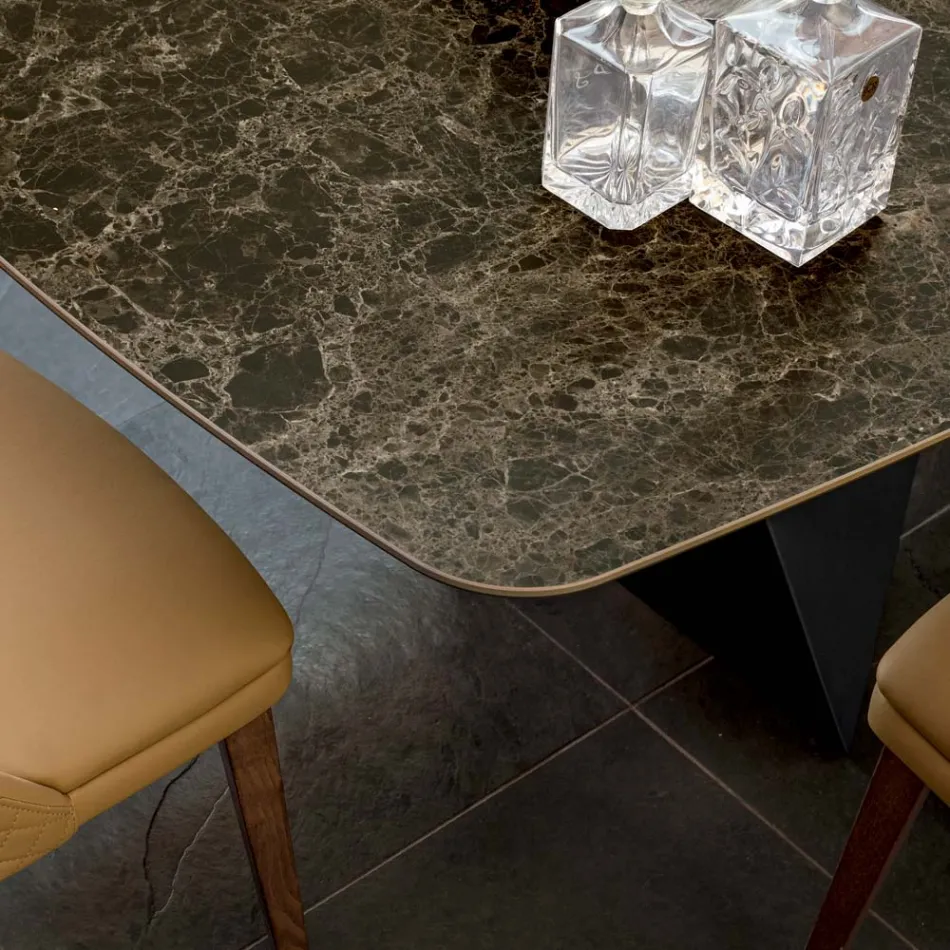 Tavolo Sala da Pranzo Piano in Ceramica Opaca e Gambe in Metallo - Monacco Viadurini