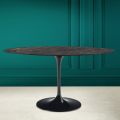 Tavolo Tulip Eero Saarinen H 74 Ovale in Ceramica Noir Desire Made in Italy - Scarlet