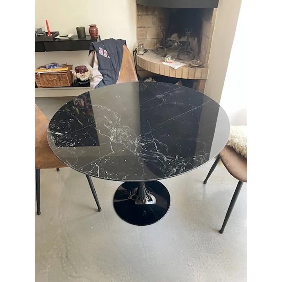 Tavolo Tulip Eero Saarinen H 73 Rotondo in Marmo Nero Marquinia Made in Italy - Scarlet Viadurini
