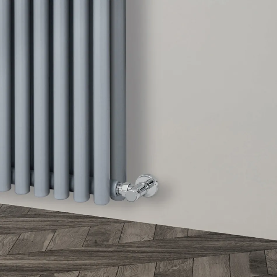 Termoarredo Idraulico con Collettori Orizzontali e Tubi Verticali - Colomba Viadurini