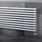 Termoarredo Idraulico con Doppia Serie di Elementi Orizzontali Made in Italy - Strega Viadurini