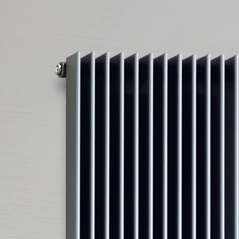 Termoarredo Idraulico con Doppia Serie di Elementi Piatti Made in Italy - Macedonia Viadurini