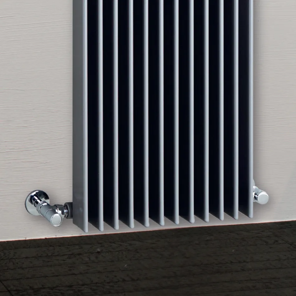 Termoarredo Idraulico con Doppia Serie di Elementi Piatti Made in Italy - Macedonia Viadurini