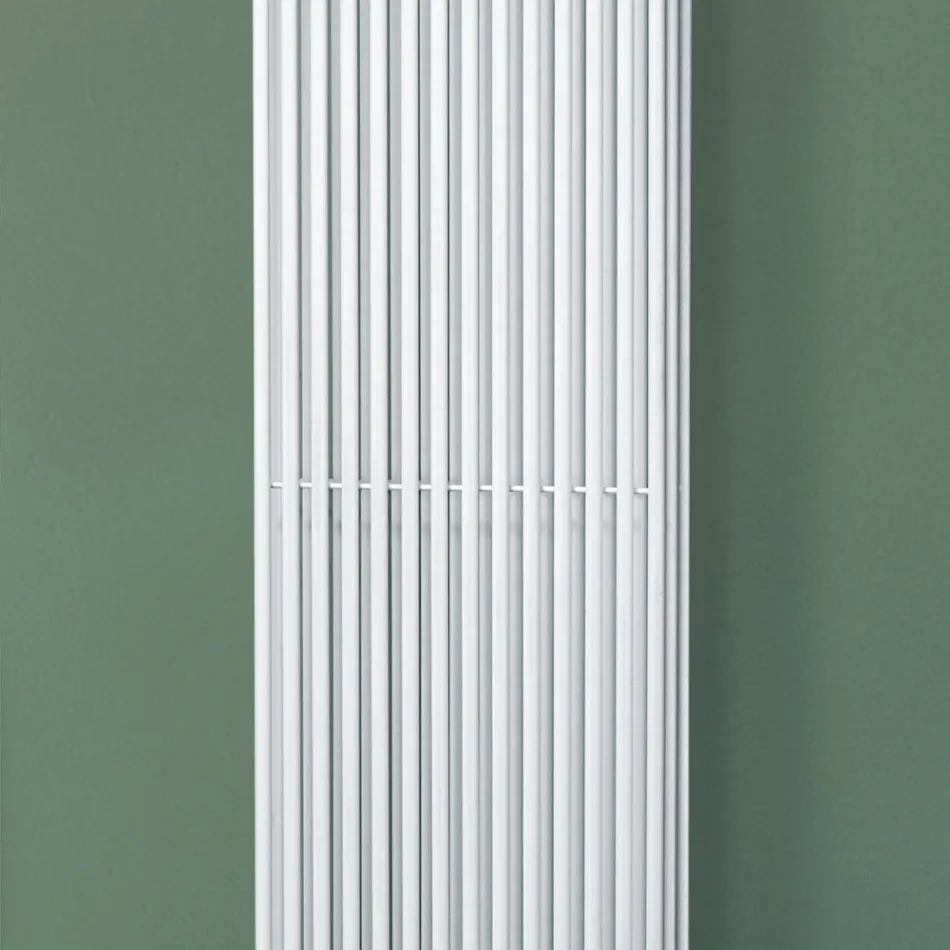 Termoarredo Idraulico con Tripla Serie di Elementi Verticali Made in Italy - Cenci Viadurini