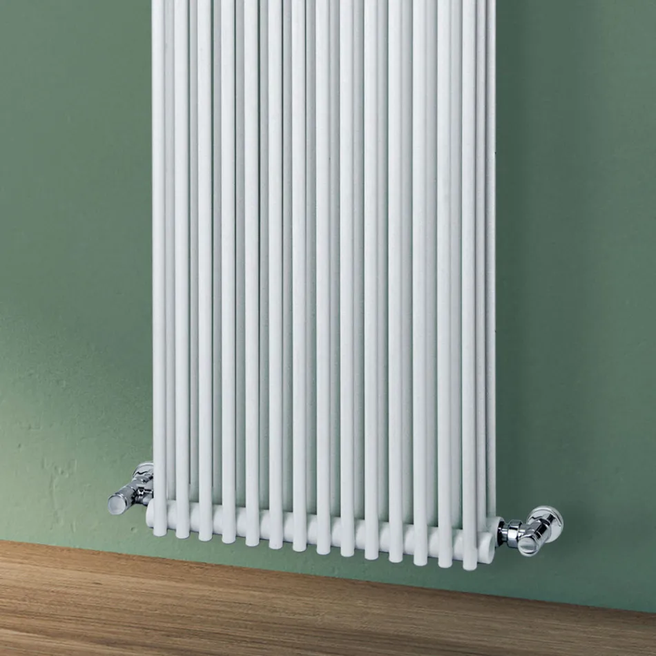 Termoarredo Idraulico con Tripla Serie di Elementi Verticali Made in Italy - Cenci Viadurini