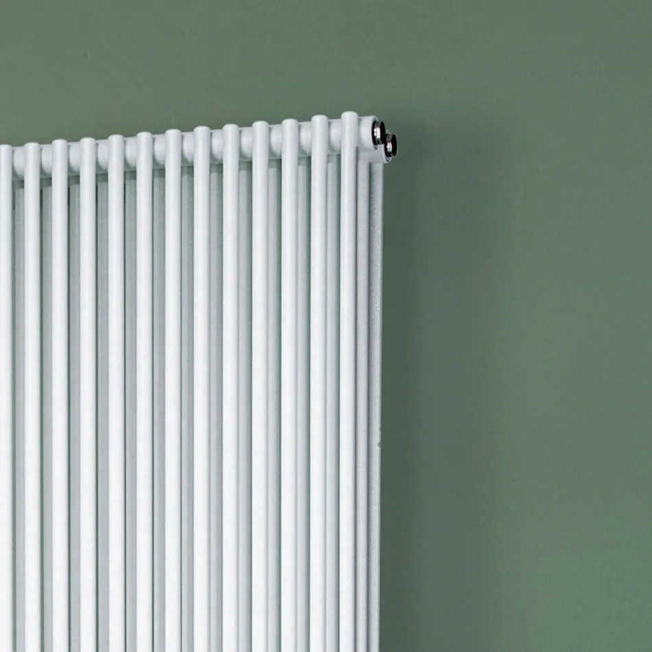 Termoarredo Idraulico con Tripla Serie di Elementi Verticali Made in Italy - Cenci Viadurini