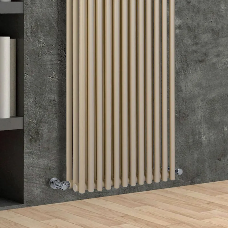Termoarredo Idraulico con Tripla Sezione di Elementi Verticali - Cantucci Viadurini