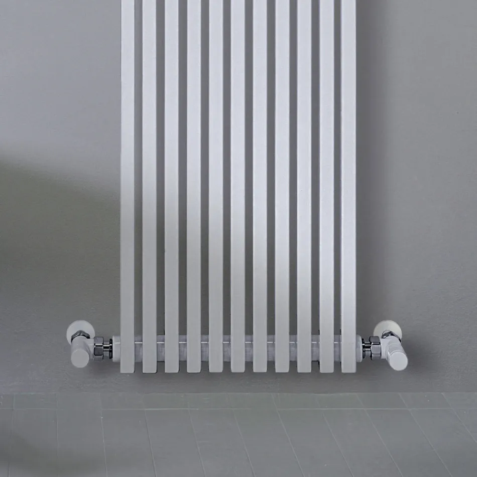 Termoarredo Idraulico in Acciaio Finitura Bianco Traffico Made in Italy - Coppa Viadurini