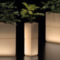Vaso a Colonna Luminoso da Esterni in Polietilene Made in Italy - Lambo