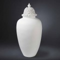 Vaso Alto in Ceramica Bianca con Punta Decorata Fatto a Mano in Italia - Verio