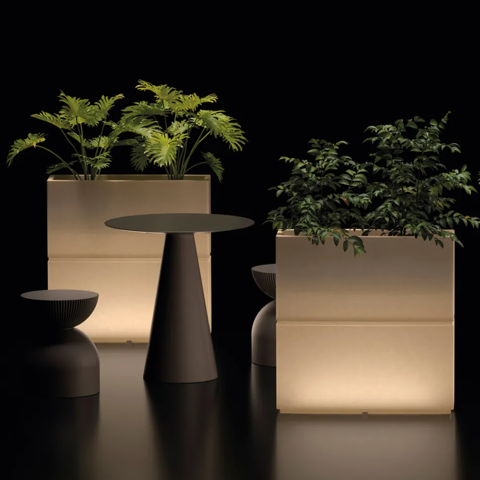 Vaso da Esterni Luminoso in Due Colori in Polietilene Made in Italy - Lambo Viadurini