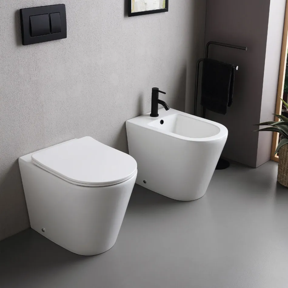 Vaso Wc a Terra con Sedile Slim Soft Close in Ceramica Bianca - Salice Viadurini
