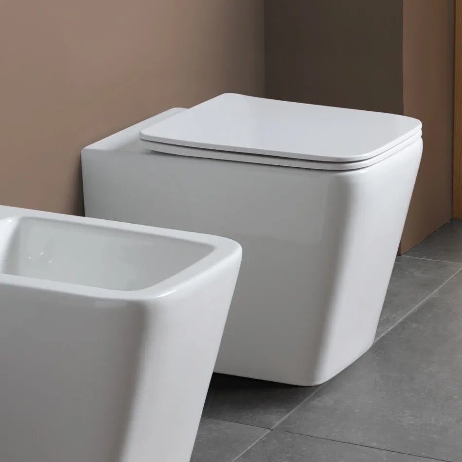 Vaso Wc a Terra con Sedile Soft Close in Ceramica dal Design Moderno - Giunco Viadurini